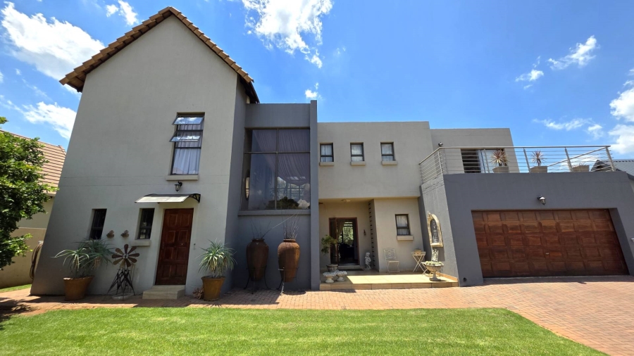 4 Bedroom Property for Sale in Leloko North West